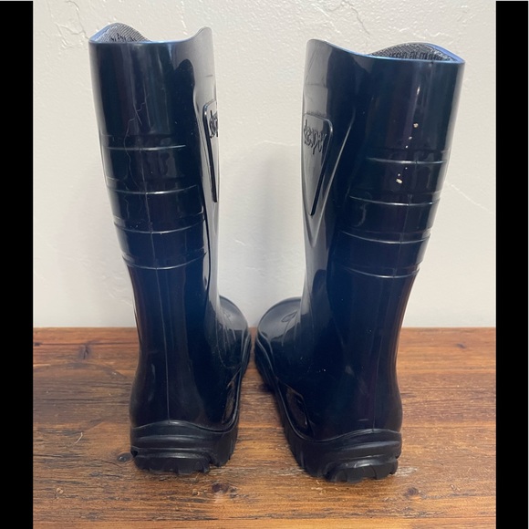 Skeepers Girl’s Rubber Boots, size 12-1. - Picture 4 of 7